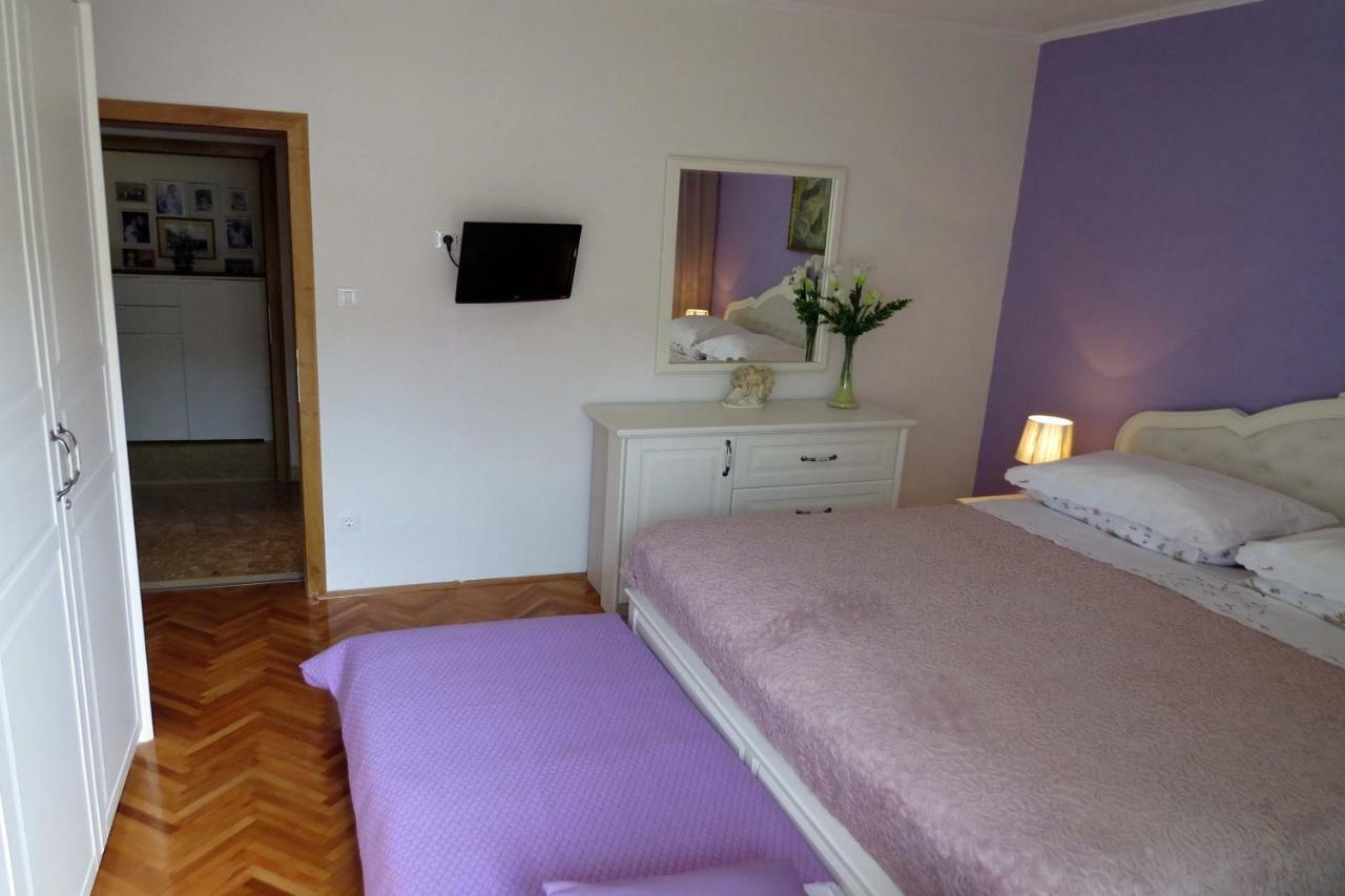 Apartman Jakir Baška Voda Eksteriør billede