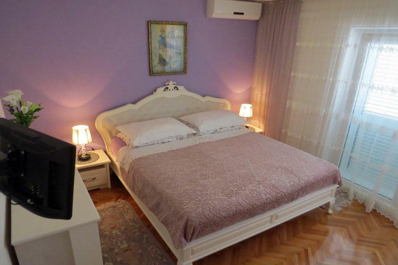 Apartman Jakir Baška Voda Eksteriør billede